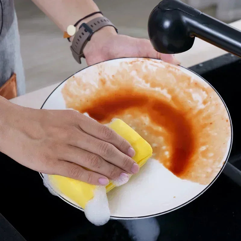 Reusable Magic Dust Cleaning Sponge for Blinds & Windows