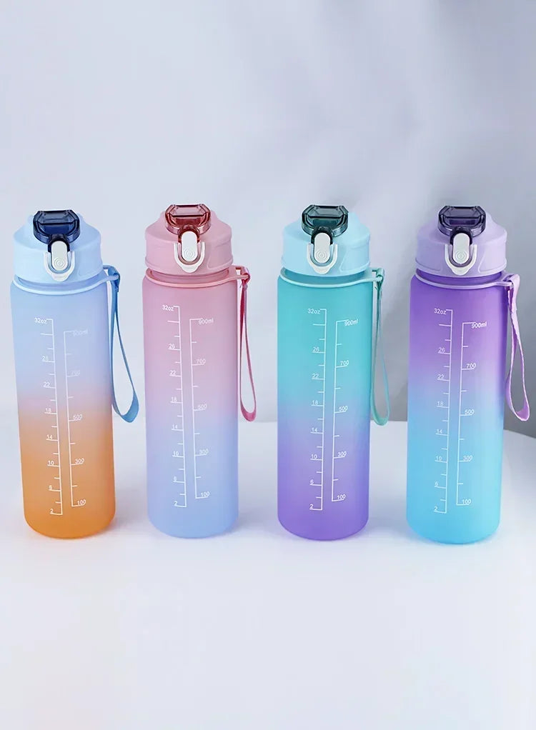 750ml Gradient Sports Water Bottle – Straw Cup, Heat-Resistant