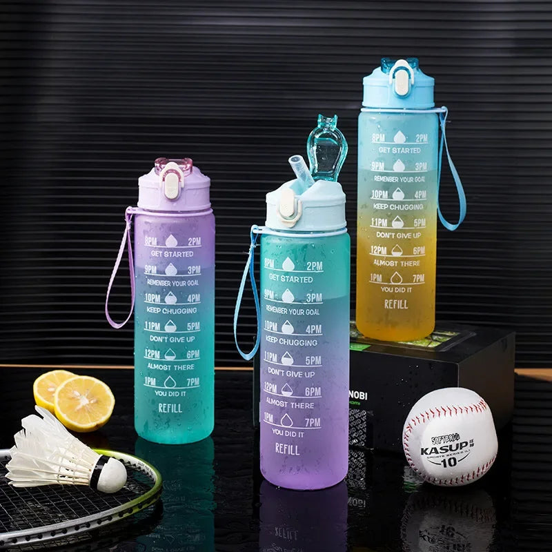750ml Gradient Sports Water Bottle – Straw Cup, Heat-Resistant