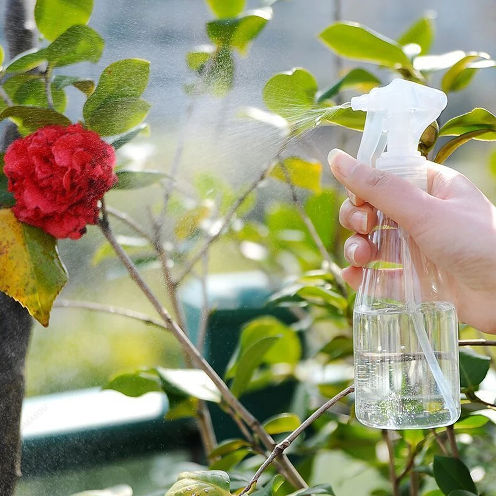 200ml Plastic Trigger Spray Bottle for Cleaning and Gardening